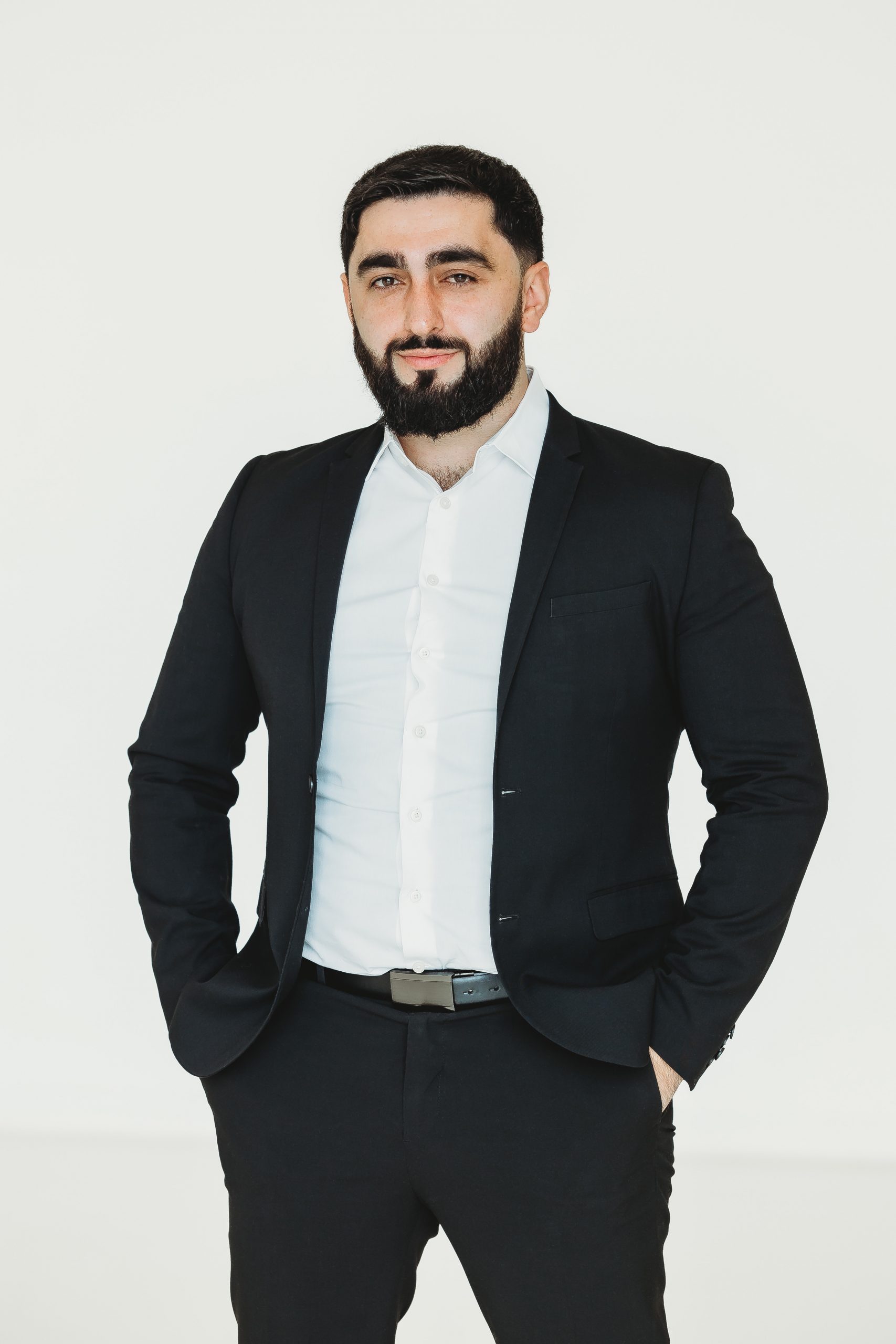 Murat Muradav Realtor